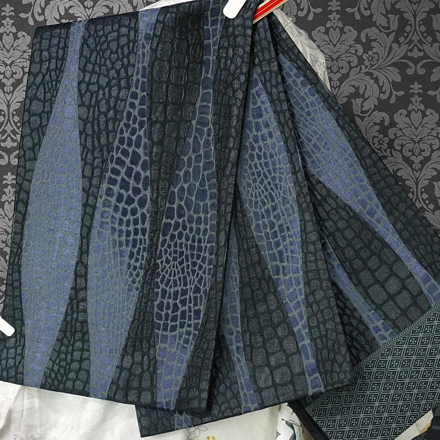 振袖フルセット　オーダー仕立て　白地　金糸刺繍　金彩　成人式