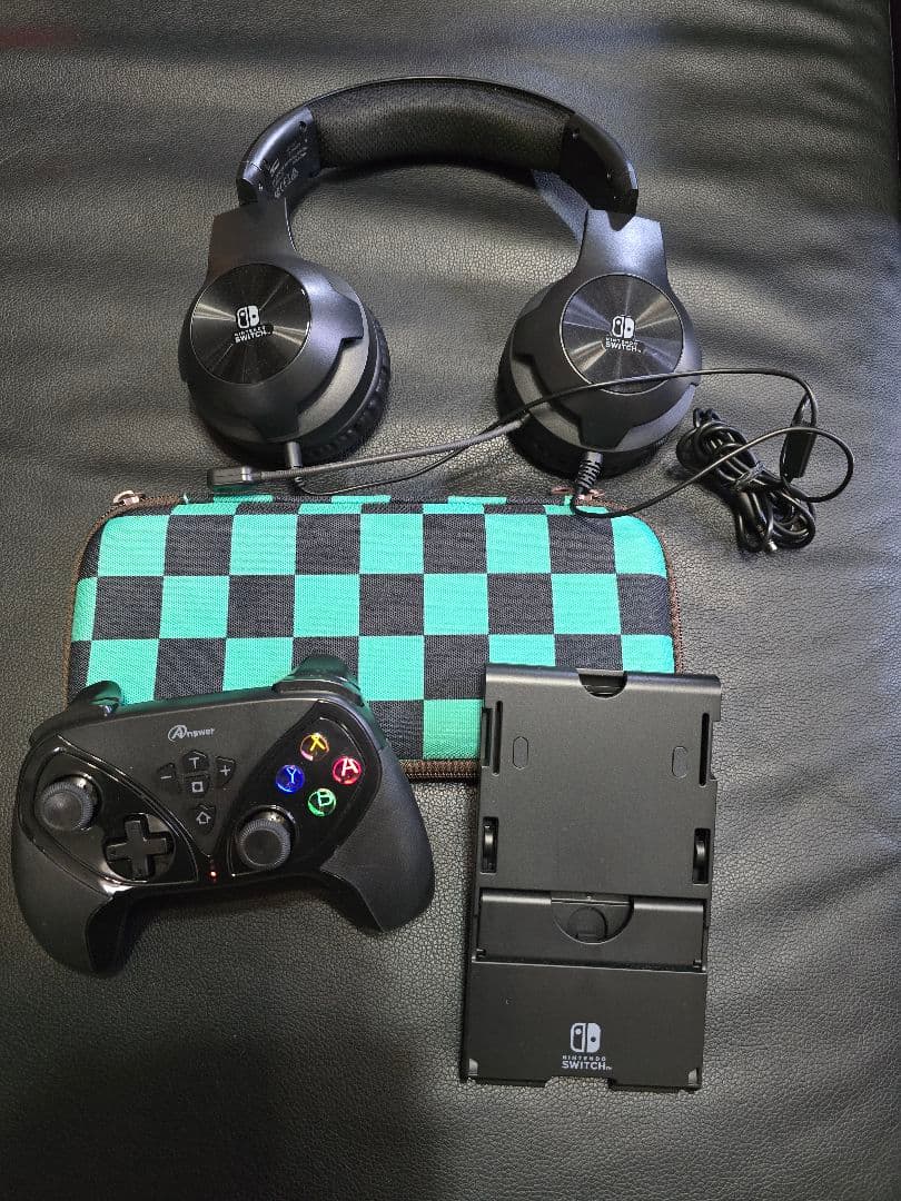 Nintendo Switch 本体 ヘッドホン ソフトなど