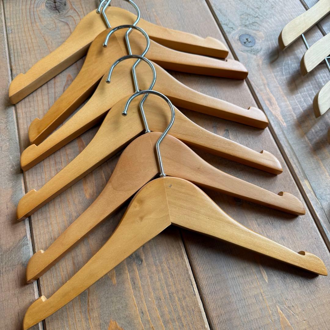木製ハンガー27本セット