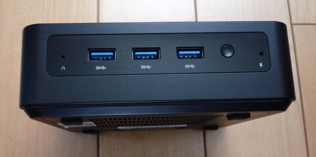 MINISFORUM ミニPC core i3 メモリ8GB