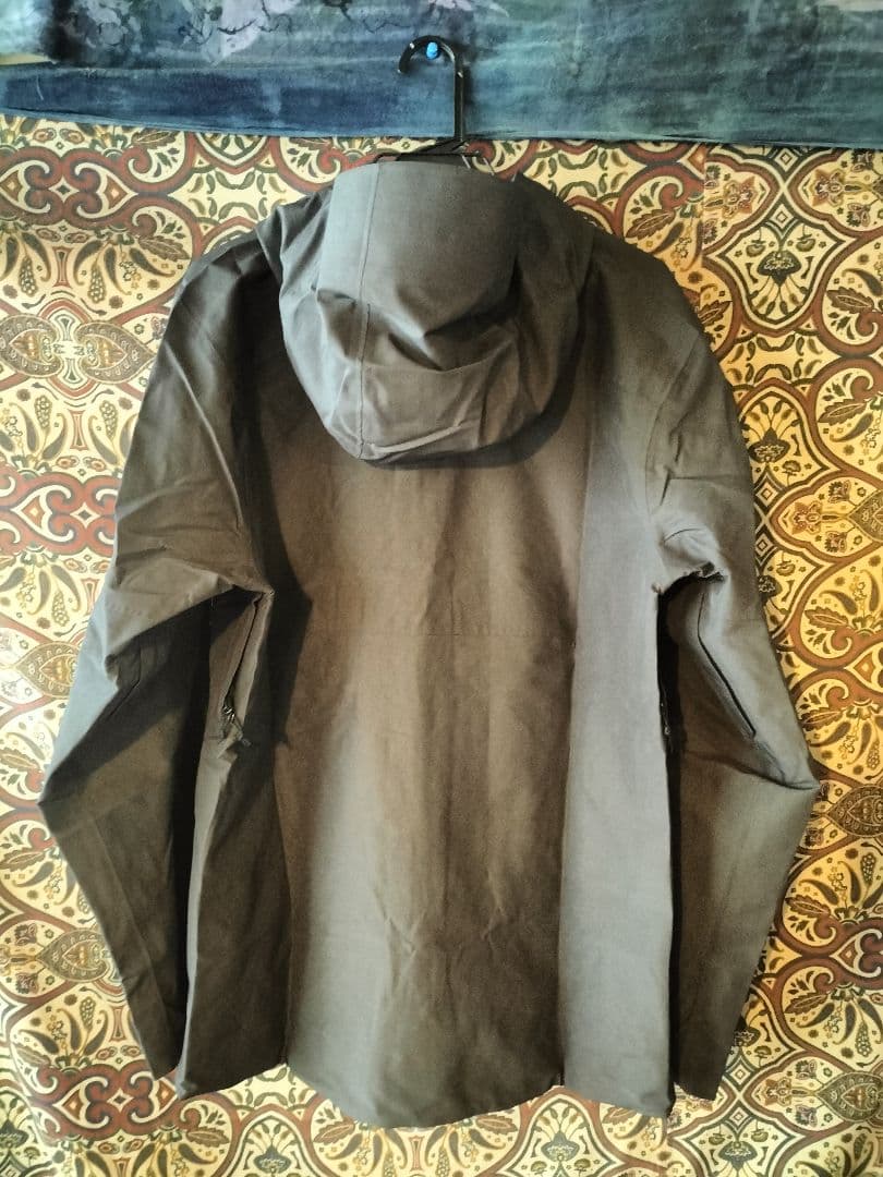 Patagonia Powder Town パタゴニアMサイズ　ブラック　新品