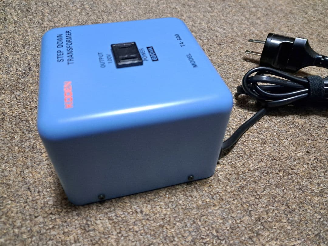 東京興電 海外用変圧器 ステップダウン トランス TA-600