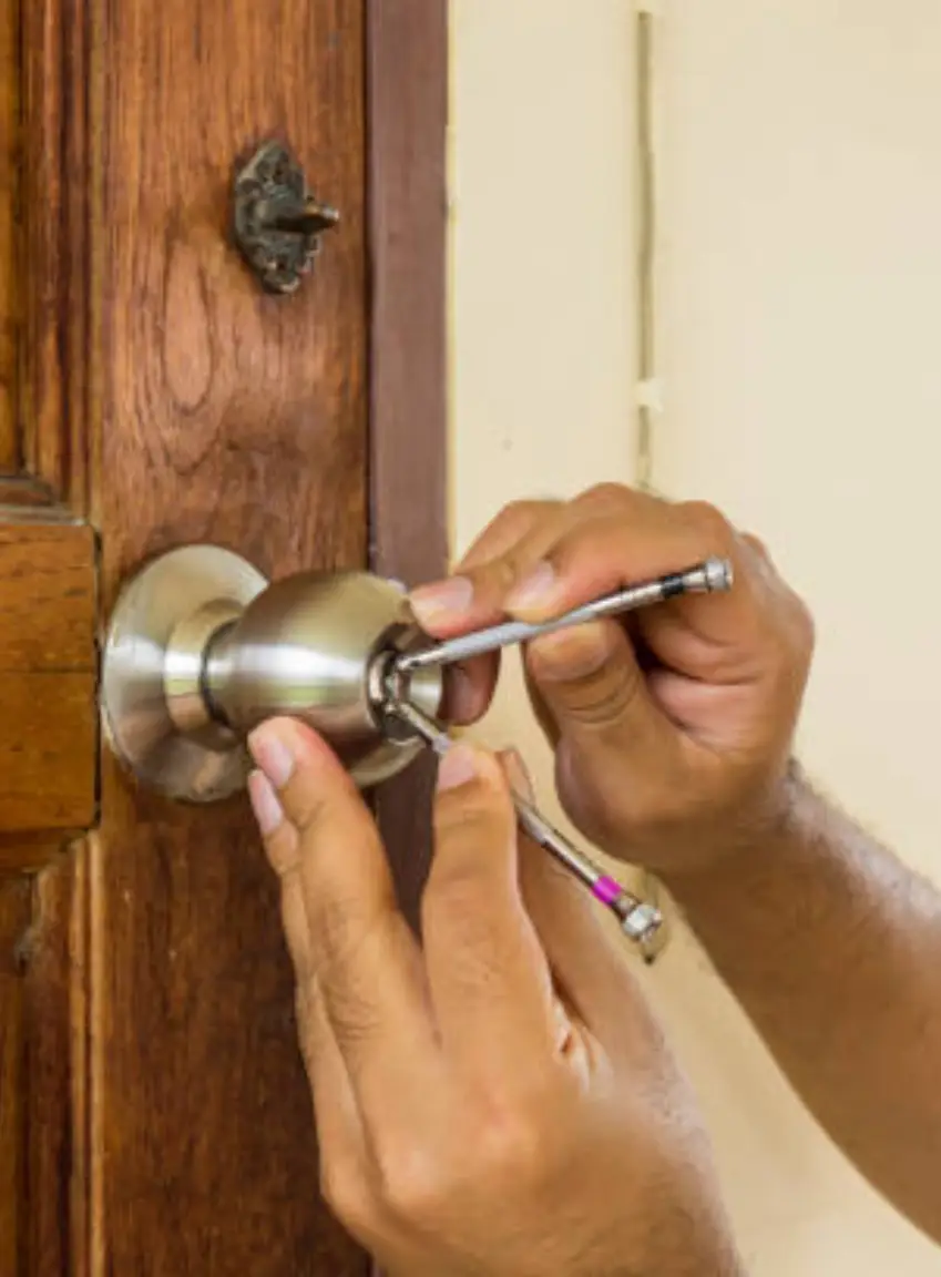 Emergency-Locksmiths