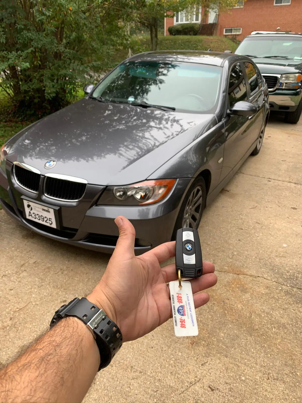 automotive locksmith technician